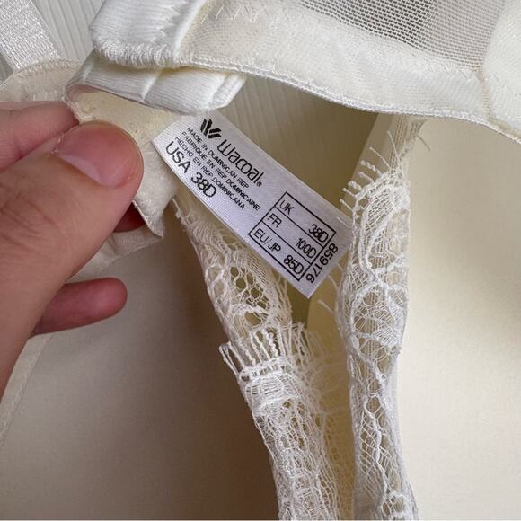 Wacoal Ivory Center Stage Camisole Underwire Bra NWT - Picture 5 of 5